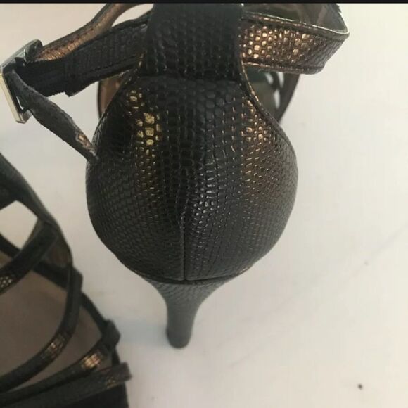 Moda Spana 3.5” High Heel Shoes NWOT size 8.5 - Picture 12 of 13